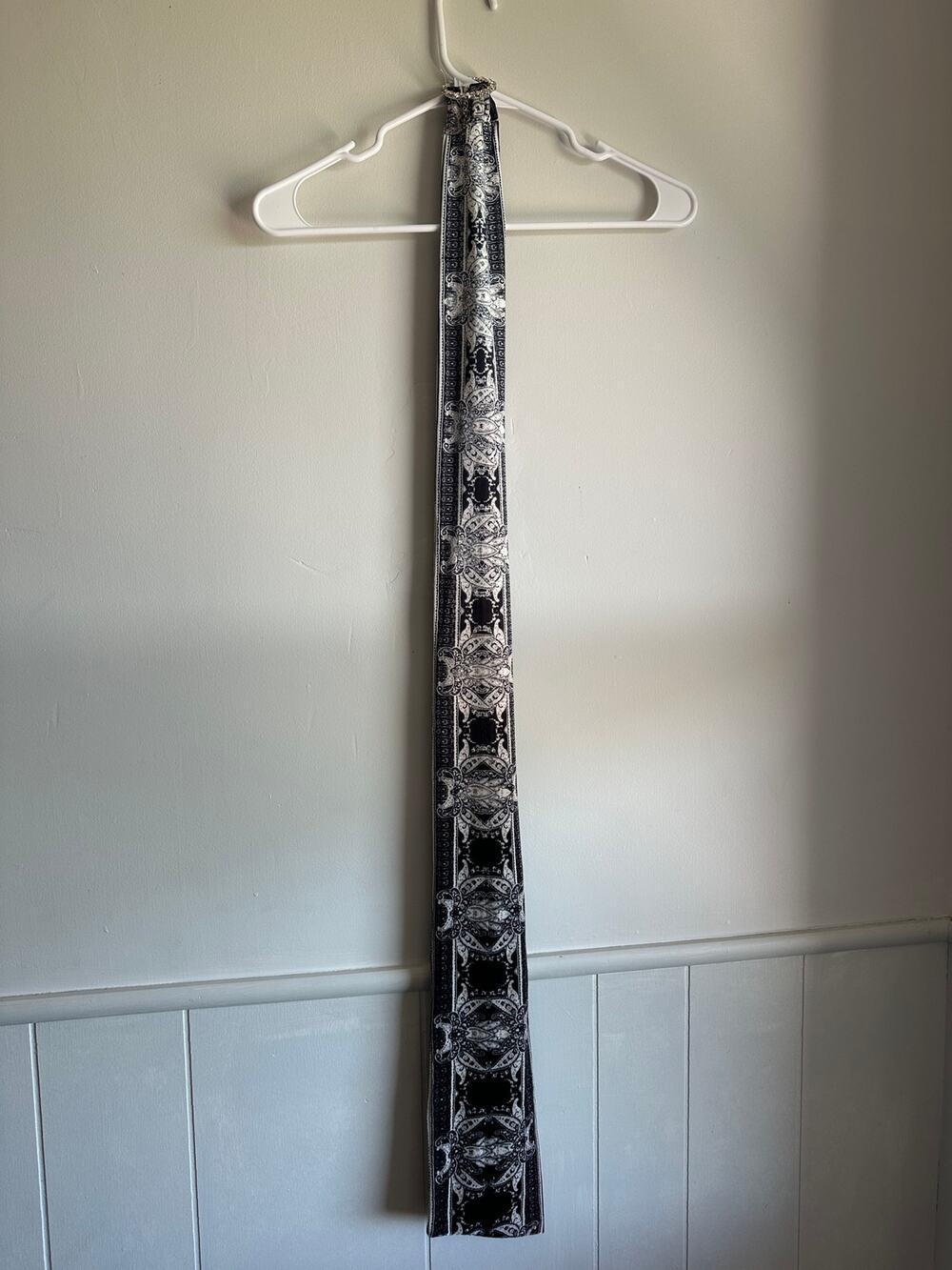 Chico's Velvet Burnout Paisley Skinny Scarf Rhinestone Ring Accent Black White